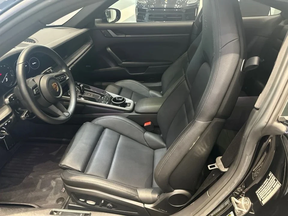 2024 Porsche 992 Carrera - Image 2 of 6