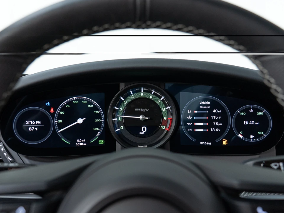 2024 Porsche 992 S/T - Image 24 of 31