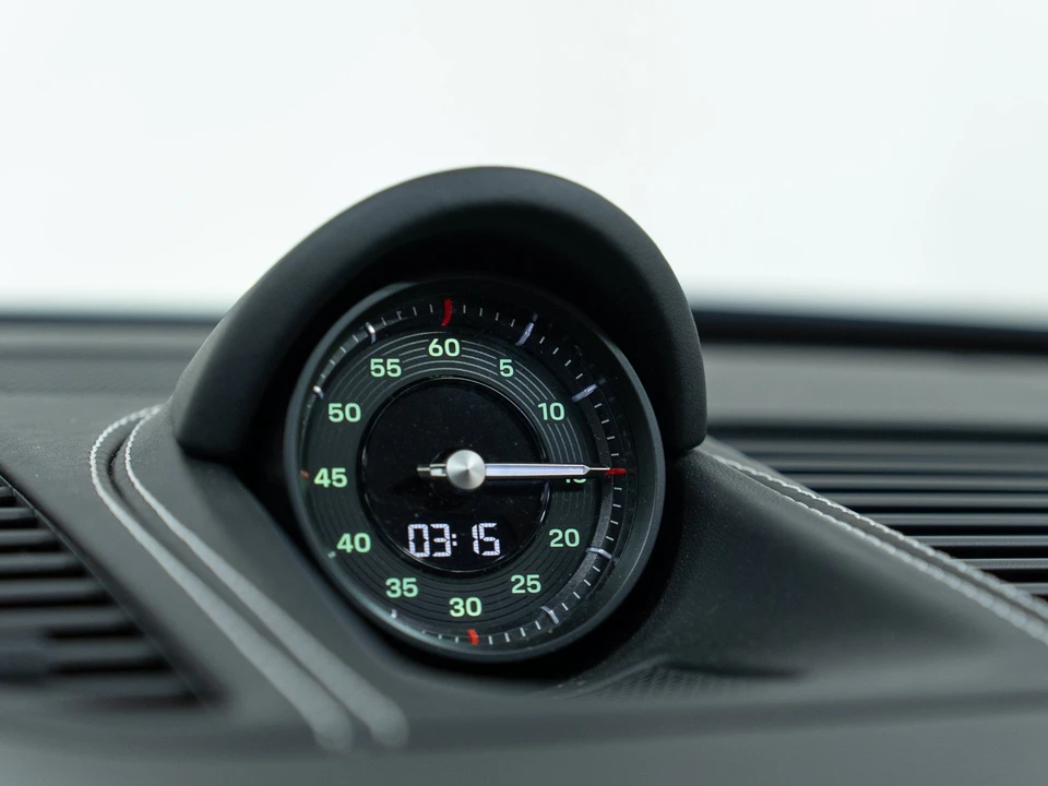 2024 Porsche 992 S/T - Image 25 of 31