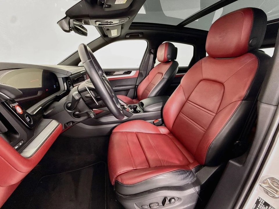2024 Porsche 9Y0/9Y3 Cayenne - Image 5 of 12