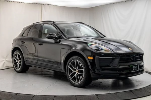 2024 Porsche Macan - Image 7 of 11