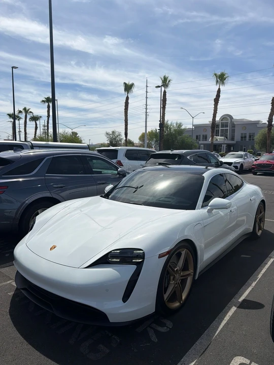 2024 Porsche Taycan 4S - Image 4 of 9