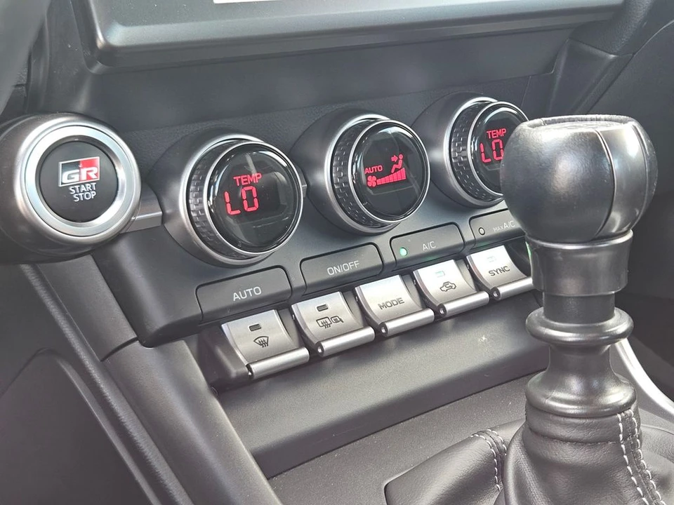 2024 Toyota GR86 2nd Gen - Image 19 of 29