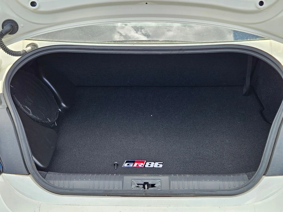 2024 Toyota GR86 2nd Gen - Image 9 of 29