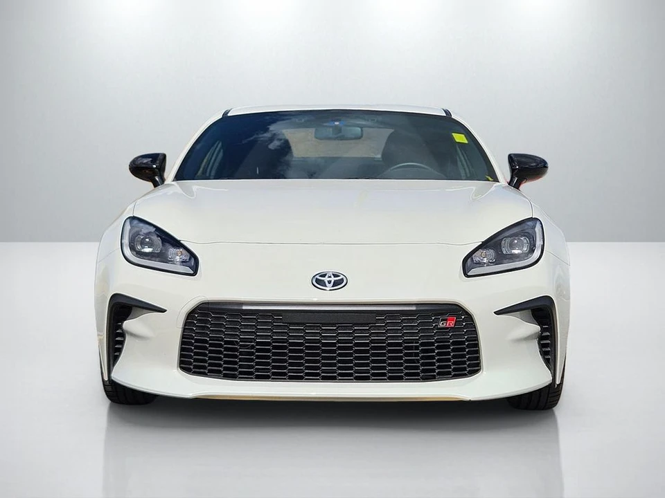 2024 Toyota GR86 2nd Gen - Image 2 of 29