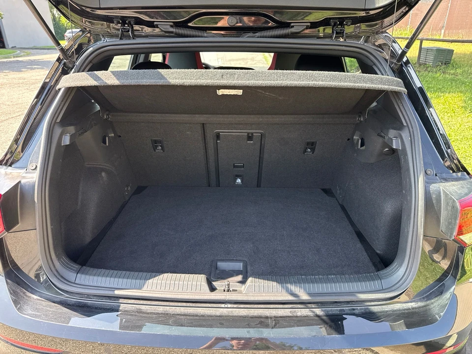 2024 Volkswagen GTI Mk8 - Image 16 of 26