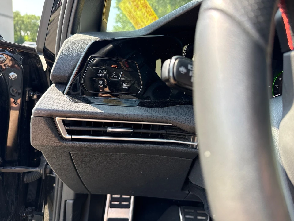 2024 Volkswagen GTI Mk8 - Image 23 of 26