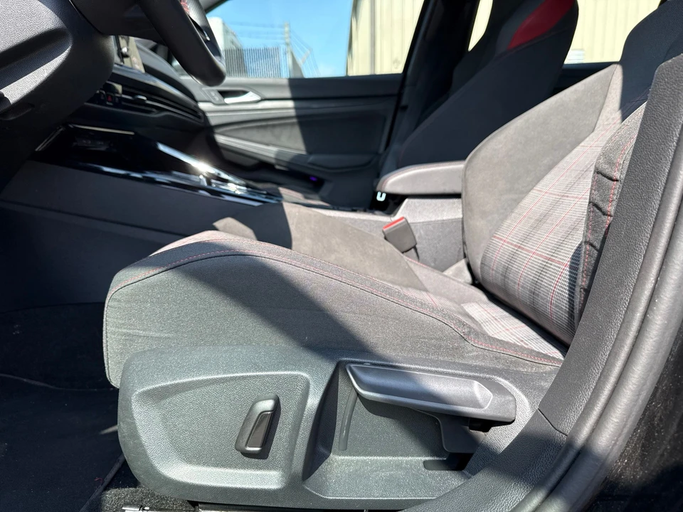 2024 Volkswagen GTI Mk8 - Image 25 of 26