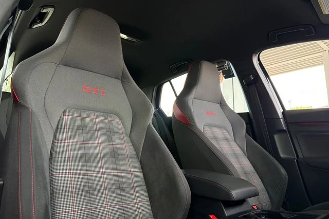 2024 Volkswagen GTI Mk8 - Image 20 of 31