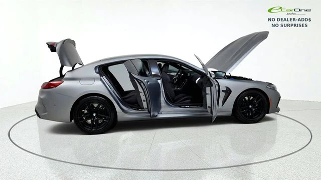 2025 BMW M8 - Image 19 of 31