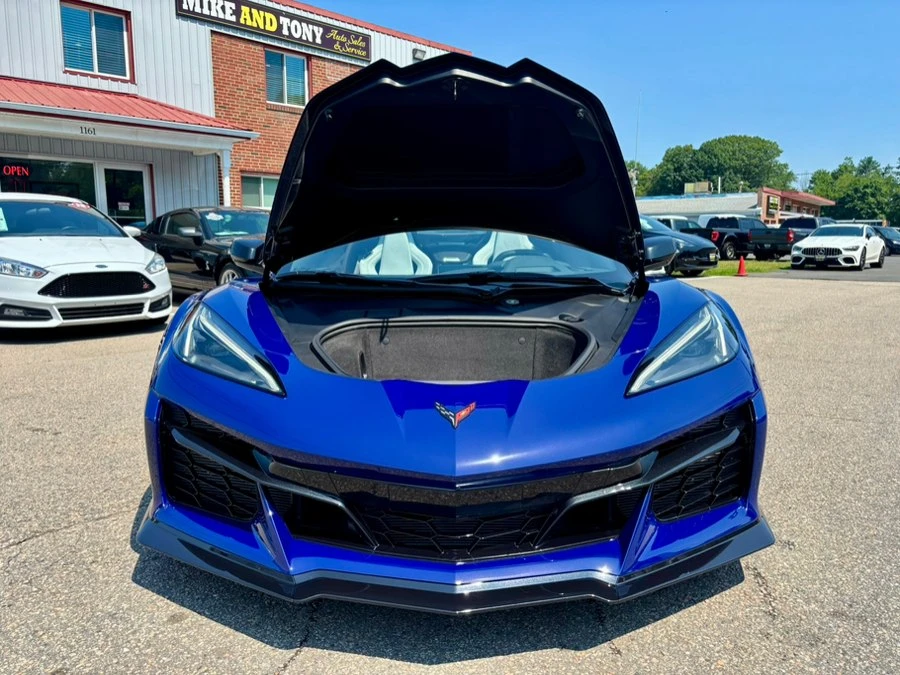 2025 Chevrolet Corvette C8 Z06 - Image 31 of 31