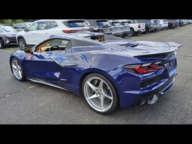 2025 Chevrolet Corvette C8 E-Ray - Image 5 of 8