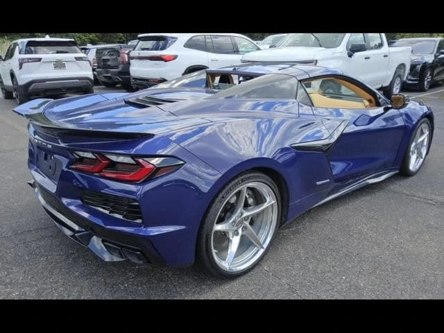 2025 Chevrolet Corvette C8 E-Ray - Image 3 of 8