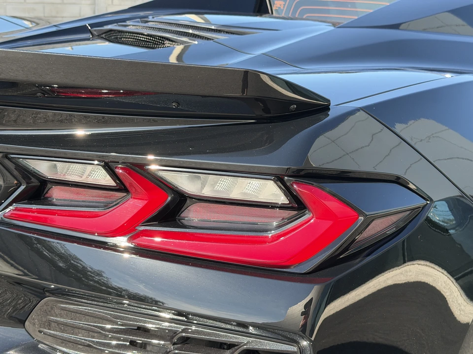 2025 Chevrolet Corvette C8 Z06 - Image 13 of 31