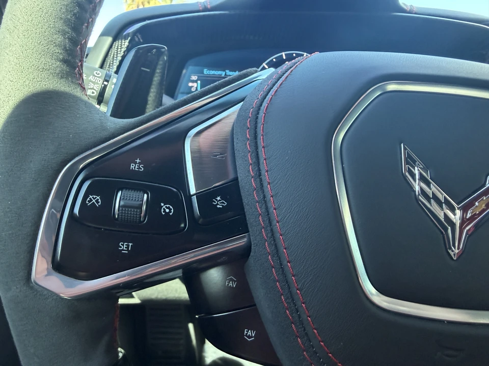2025 Chevrolet Corvette C8 Z06 - Image 28 of 31