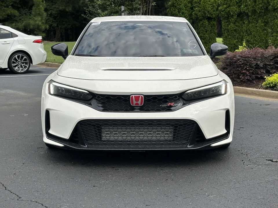 2025 Honda FL5 Civic Type R - Image 3 of 12