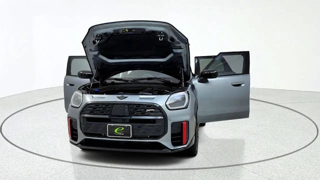 2025 Mini Countryman 3rd Gen - Image 13 of 31