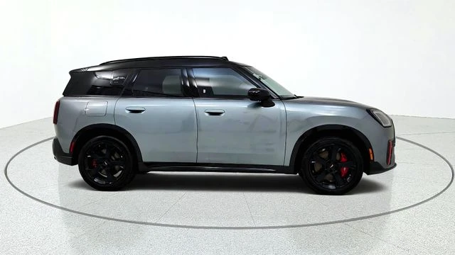 2025 Mini Countryman 3rd Gen - Image 10 of 31