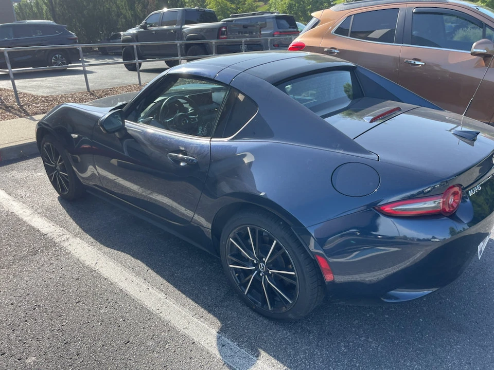2025 Mazda ND MX-5 Miata - Image 6 of 8