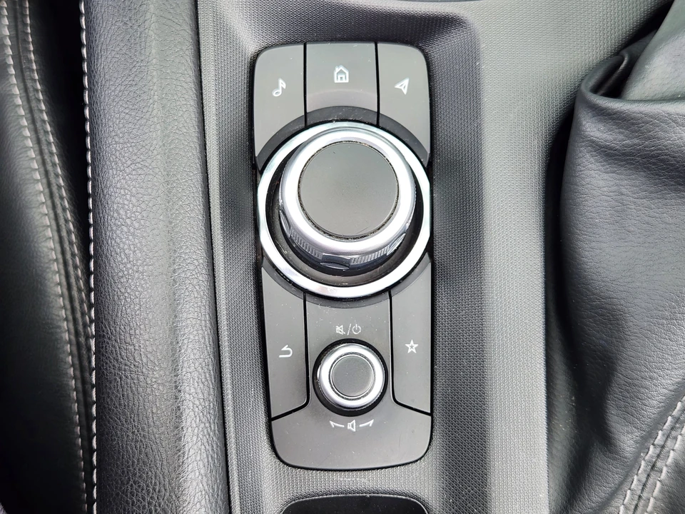 2025 Mazda ND MX-5 Miata - Image 25 of 28