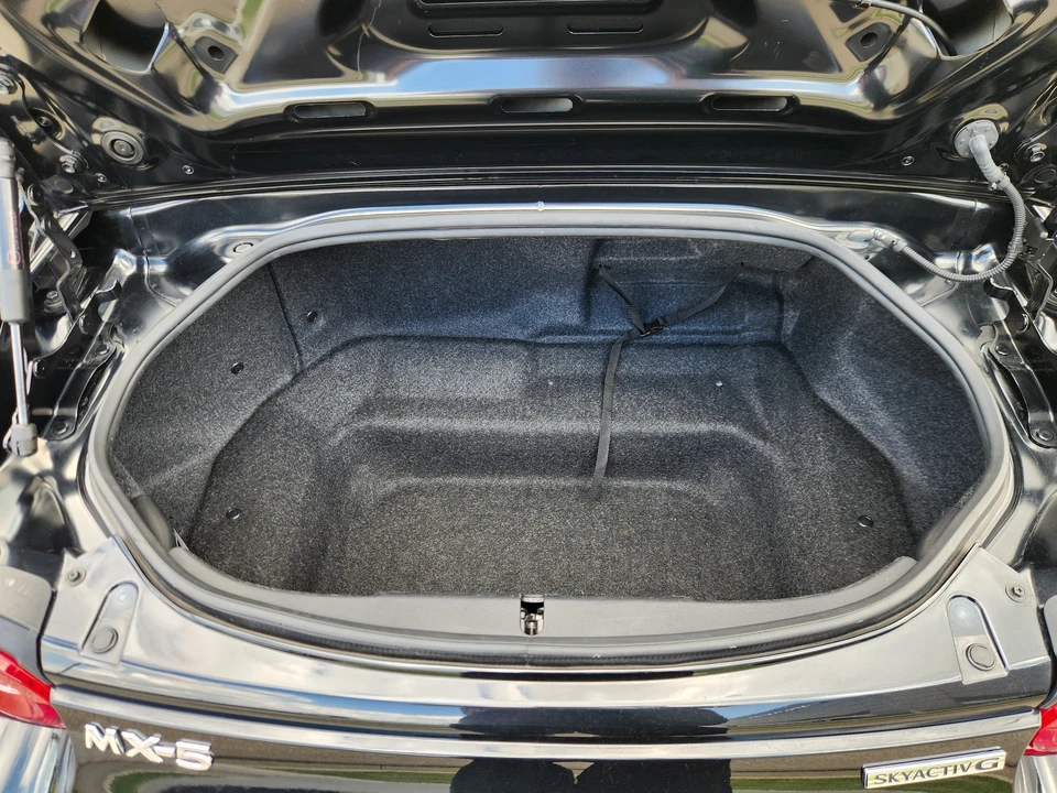 2025 Mazda ND MX-5 Miata - Image 22 of 28