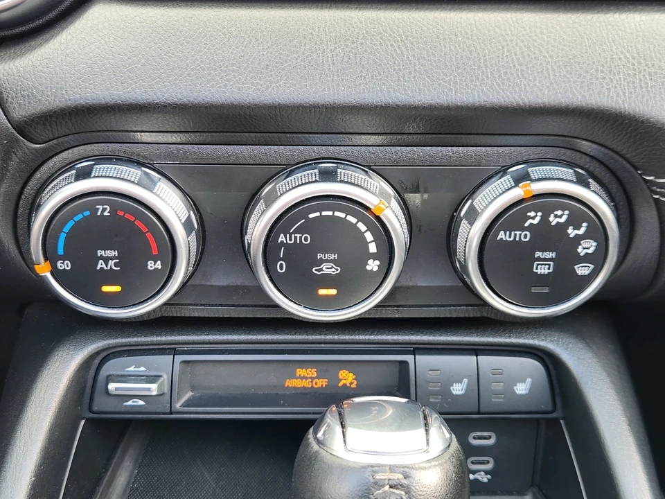 2025 Mazda ND MX-5 Miata - Image 24 of 28