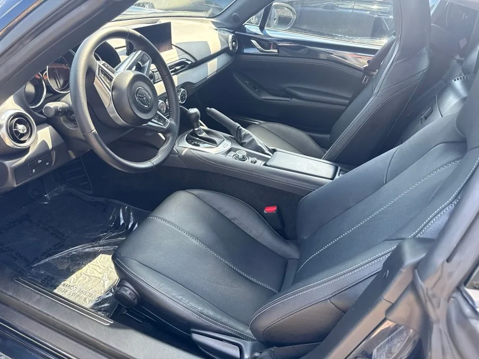 2025 Mazda ND MX-5 Miata - Image 3 of 4