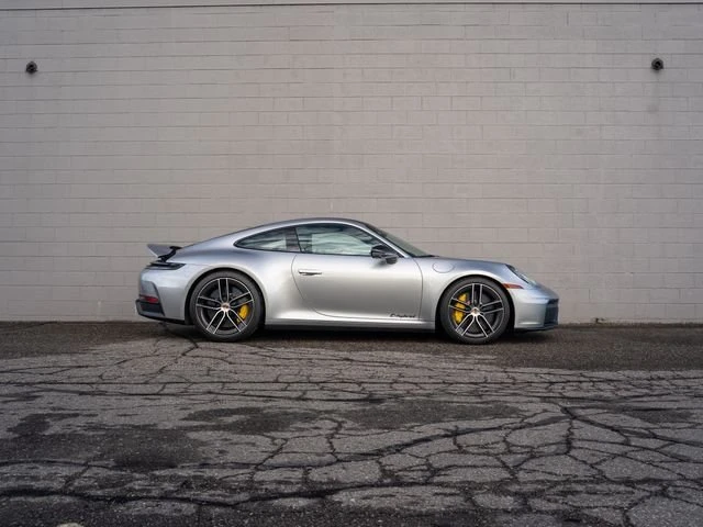 2025 Porsche 992 Carrera GTS - Image 8 of 31
