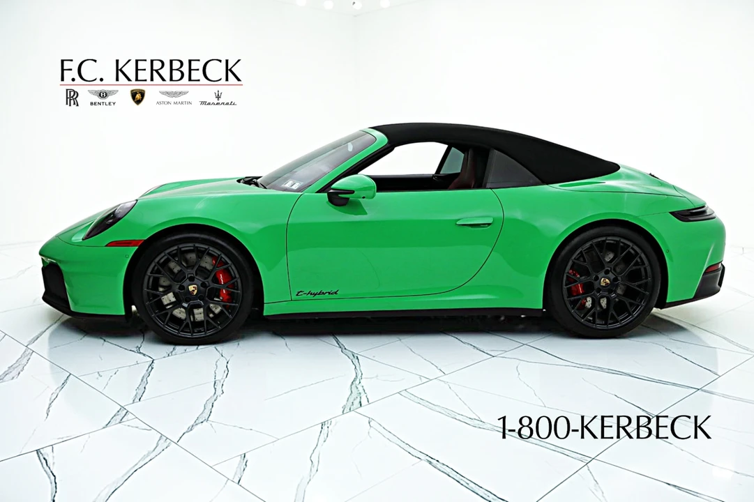 2025 Porsche 992 Carrera GTS - Image 21 of 31