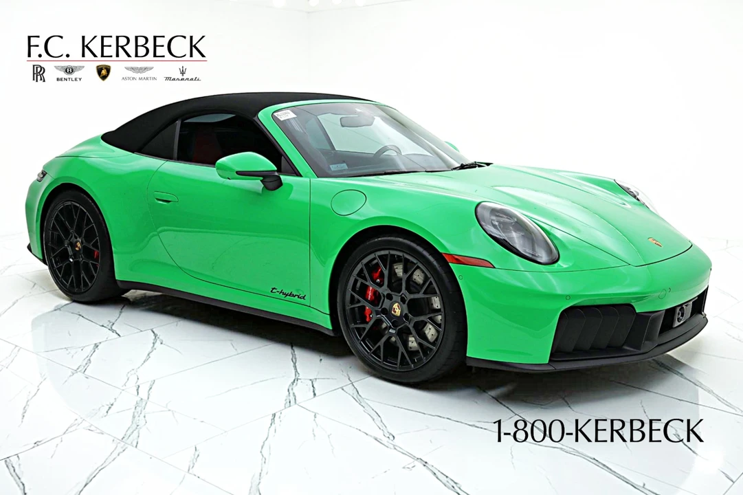 2025 Porsche 992 Carrera GTS - Image 26 of 31