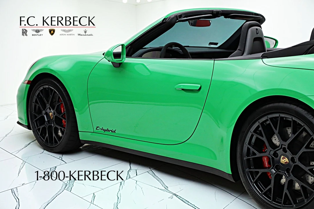 2025 Porsche 992 Carrera GTS - Image 7 of 31