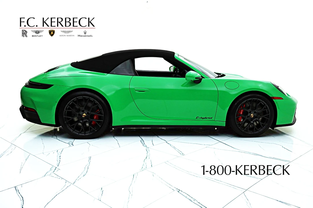2025 Porsche 992 Carrera GTS - Image 25 of 31