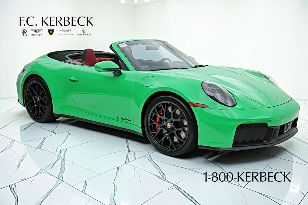 2025 Porsche 992 Carrera GTS - Image 16 of 31