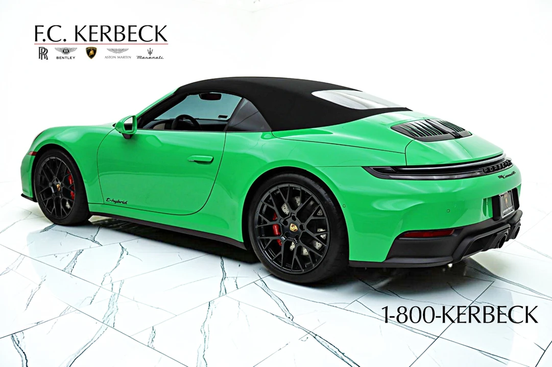 2025 Porsche 992 Carrera GTS - Image 22 of 31