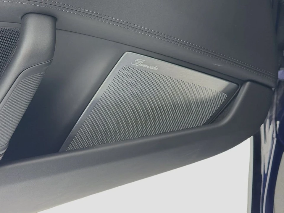 2025 Porsche 911 - Image 16 of 31