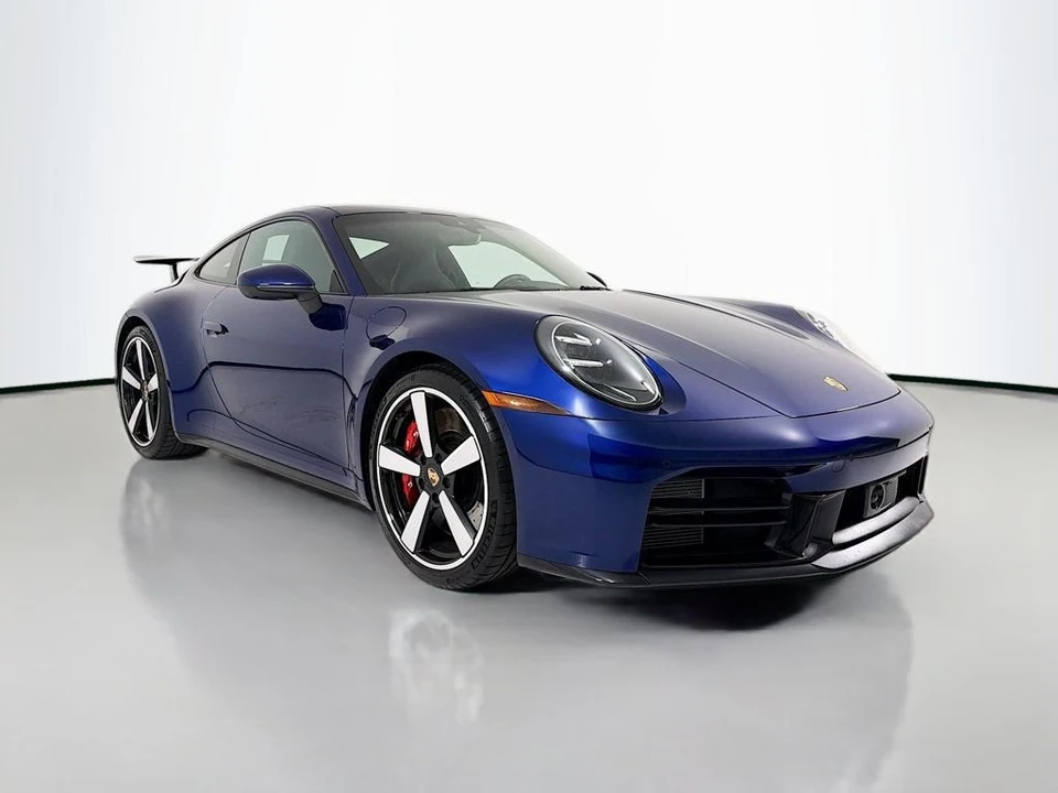 2025 Porsche 911 - Image 7 of 31