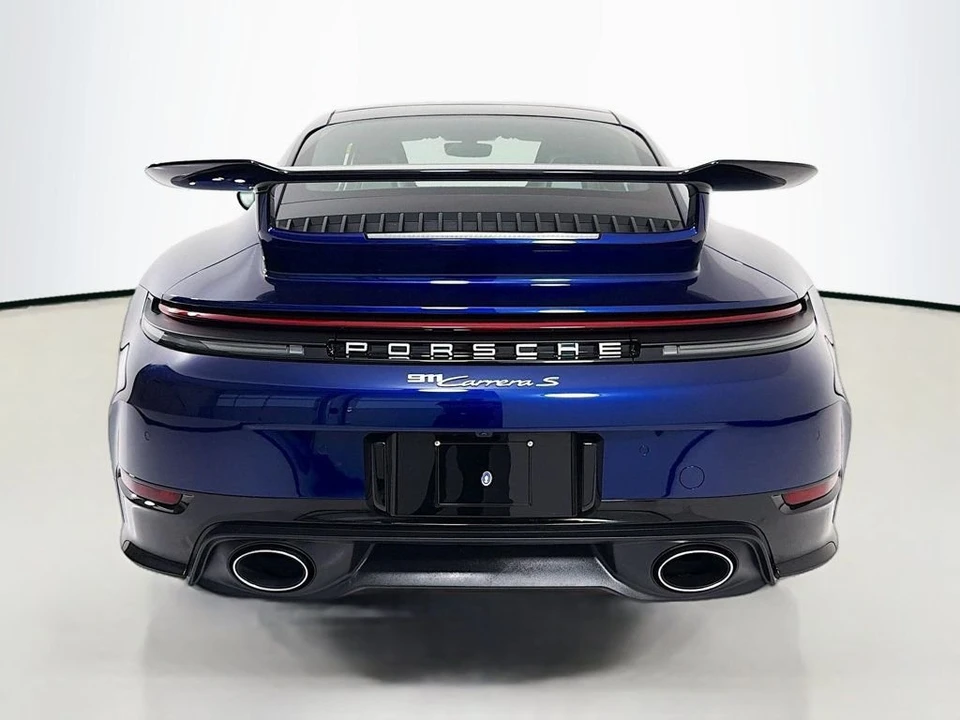 2025 Porsche 911 - Image 10 of 31