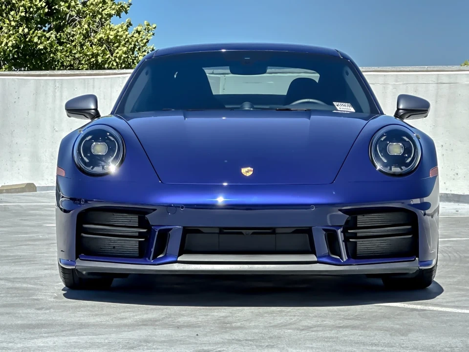 2025 Porsche 992 Carrera T - Image 11 of 28