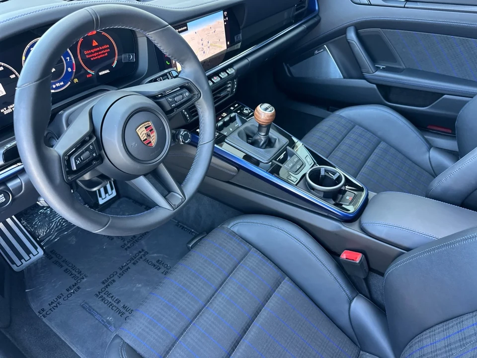 2025 Porsche 992 Carrera T - Image 4 of 28
