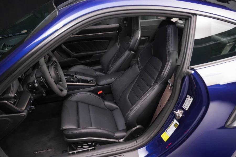 2025 Porsche 992 Turbo - Image 23 of 31