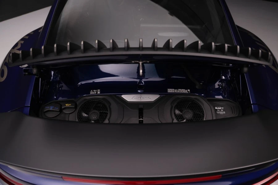 2025 Porsche 992 Turbo - Image 12 of 31