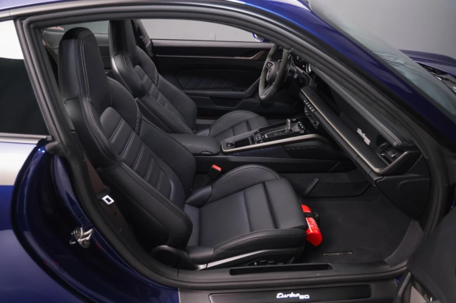 2025 Porsche 992 Turbo - Image 25 of 31