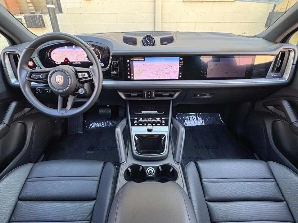 2025 Porsche 9Y0/9Y3 Cayenne - Image 13 of 31