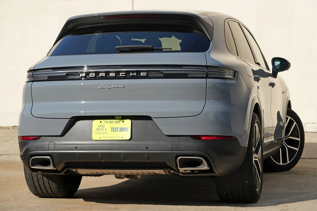2025 Porsche 9Y0/9Y3 Cayenne - Image 5 of 31