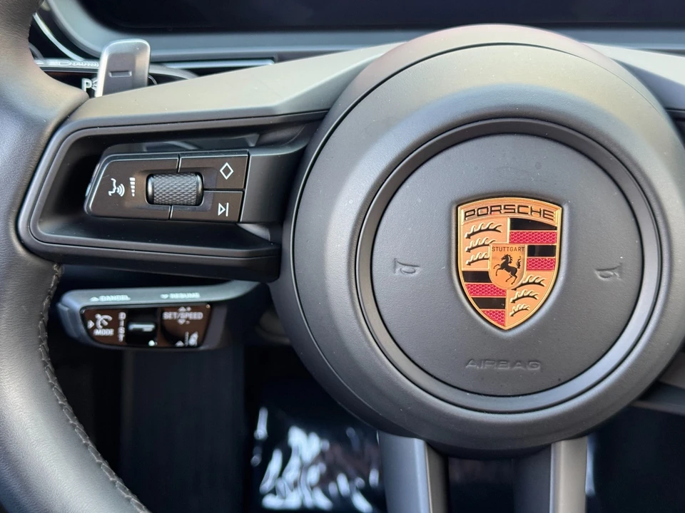 2025 Porsche 9Y0/9Y3 Cayenne - Image 23 of 31