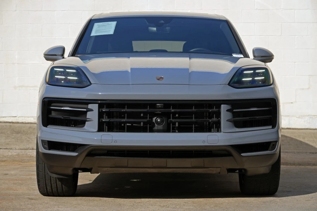 2025 Porsche 9Y0/9Y3 Cayenne - Image 7 of 31