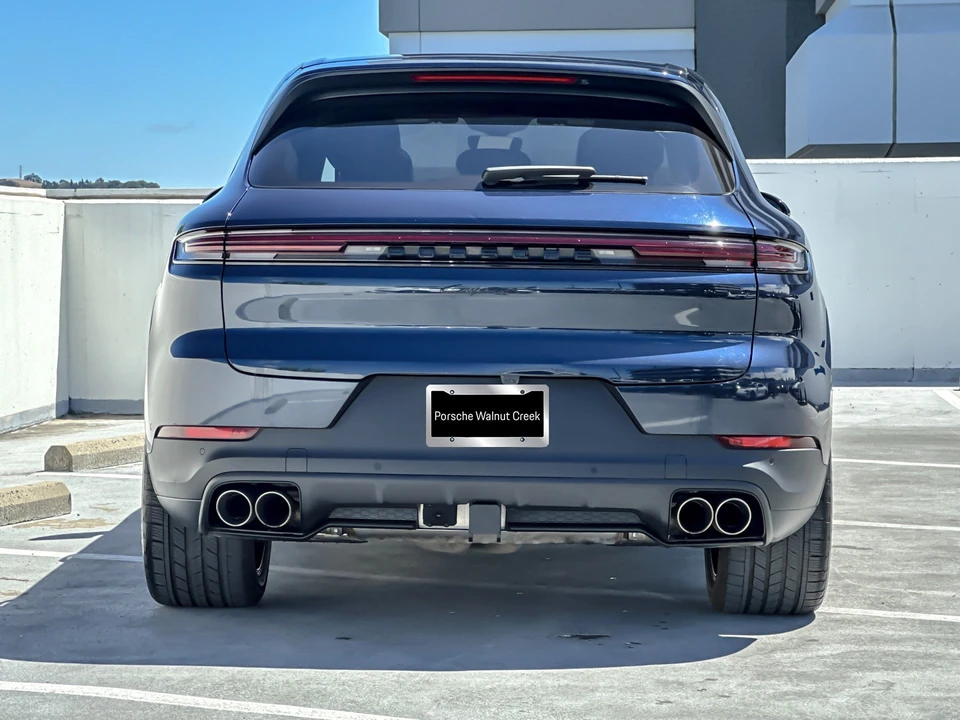 2025 Porsche 9Y0/9Y3 Cayenne S - Image 8 of 29