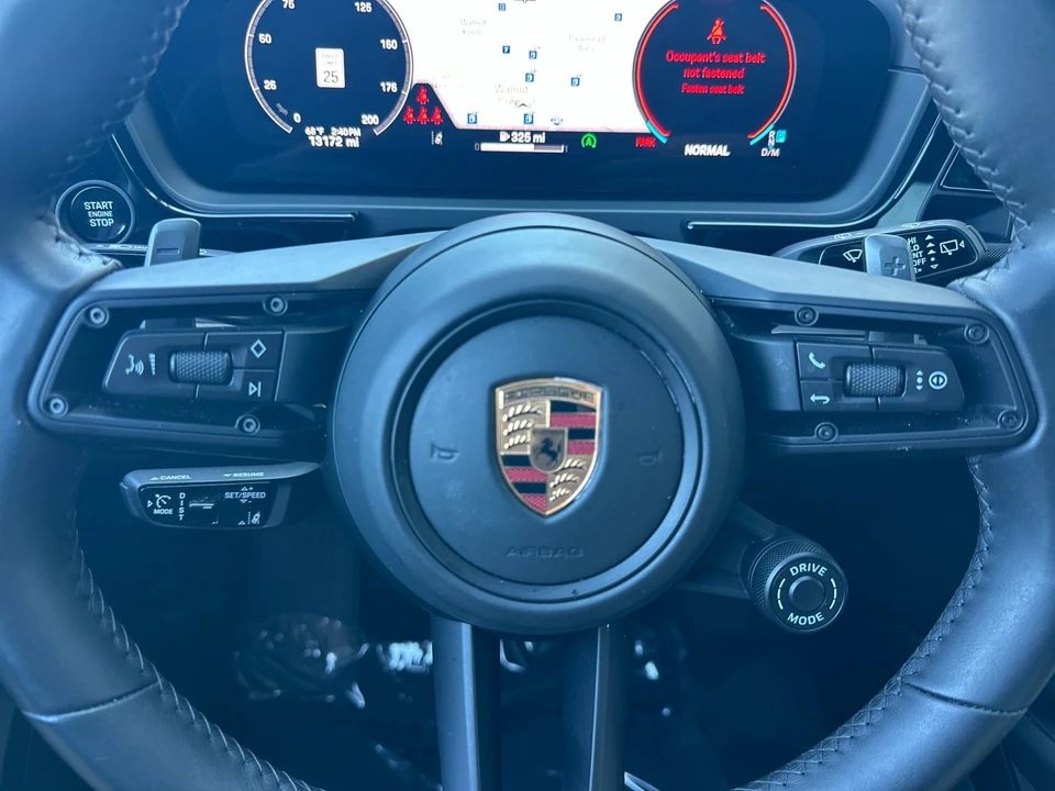 2025 Porsche 9Y0/9Y3 Cayenne S - Image 13 of 29