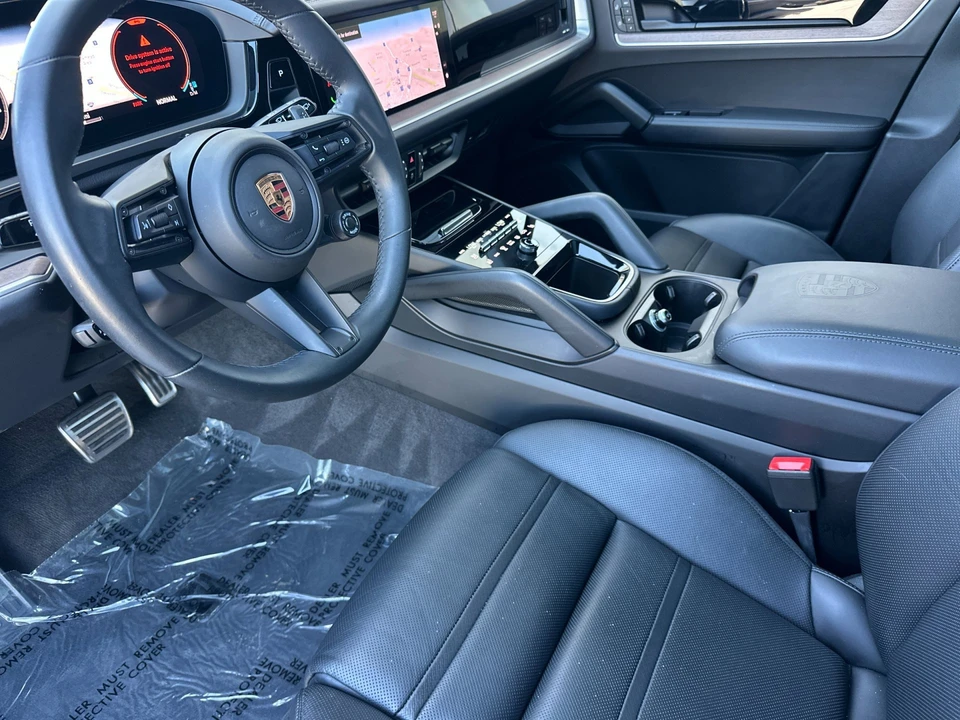 2025 Porsche 9Y0/9Y3 Cayenne S - Image 5 of 29