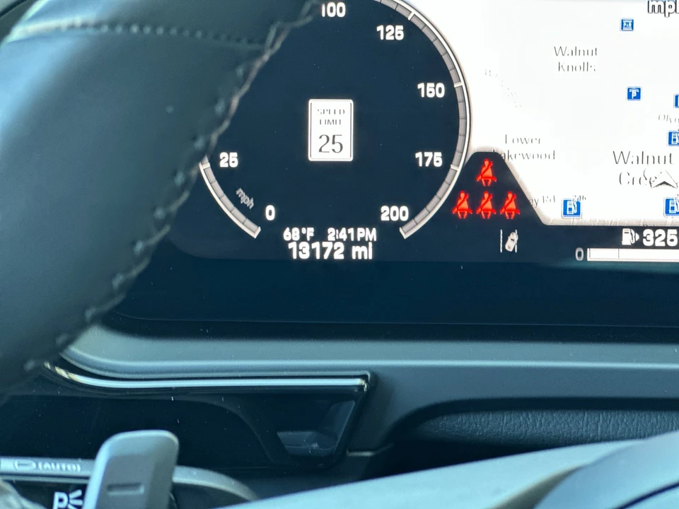 2025 Porsche 9Y0/9Y3 Cayenne S - Image 25 of 29